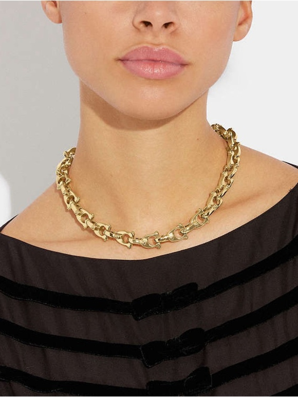 Coach Chunky Signature Chain Link Necklace